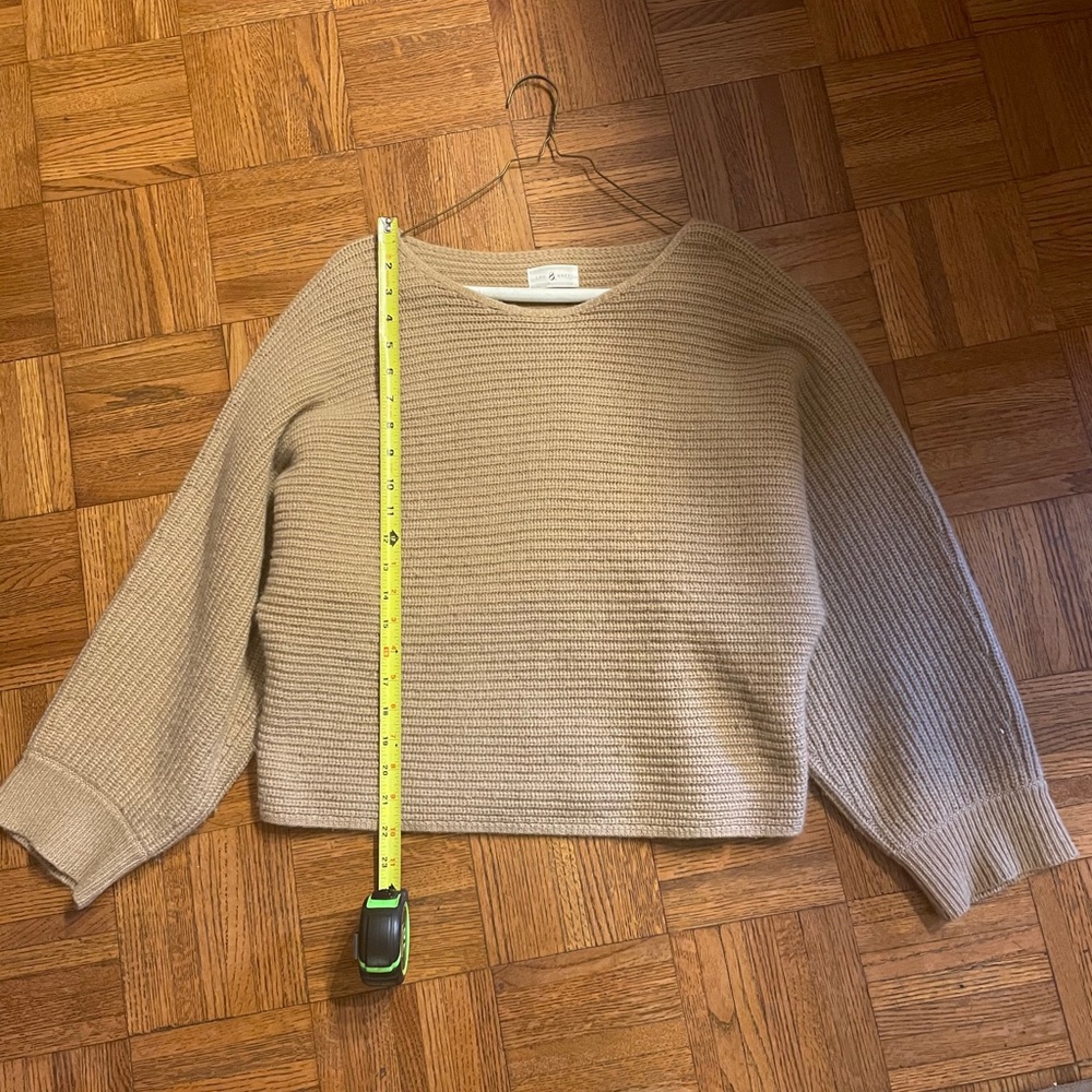 SOLD-Lou & Grey 100% Cashmere Ribbed Sweater - Picture 5 of 15